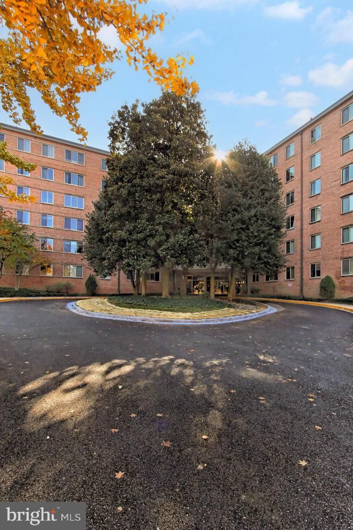 3000 Spout Run Parkway C302