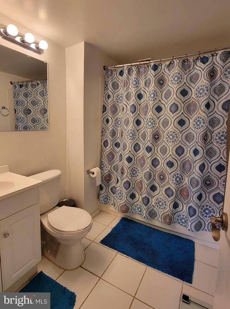 12 S Van Dorn Street 401