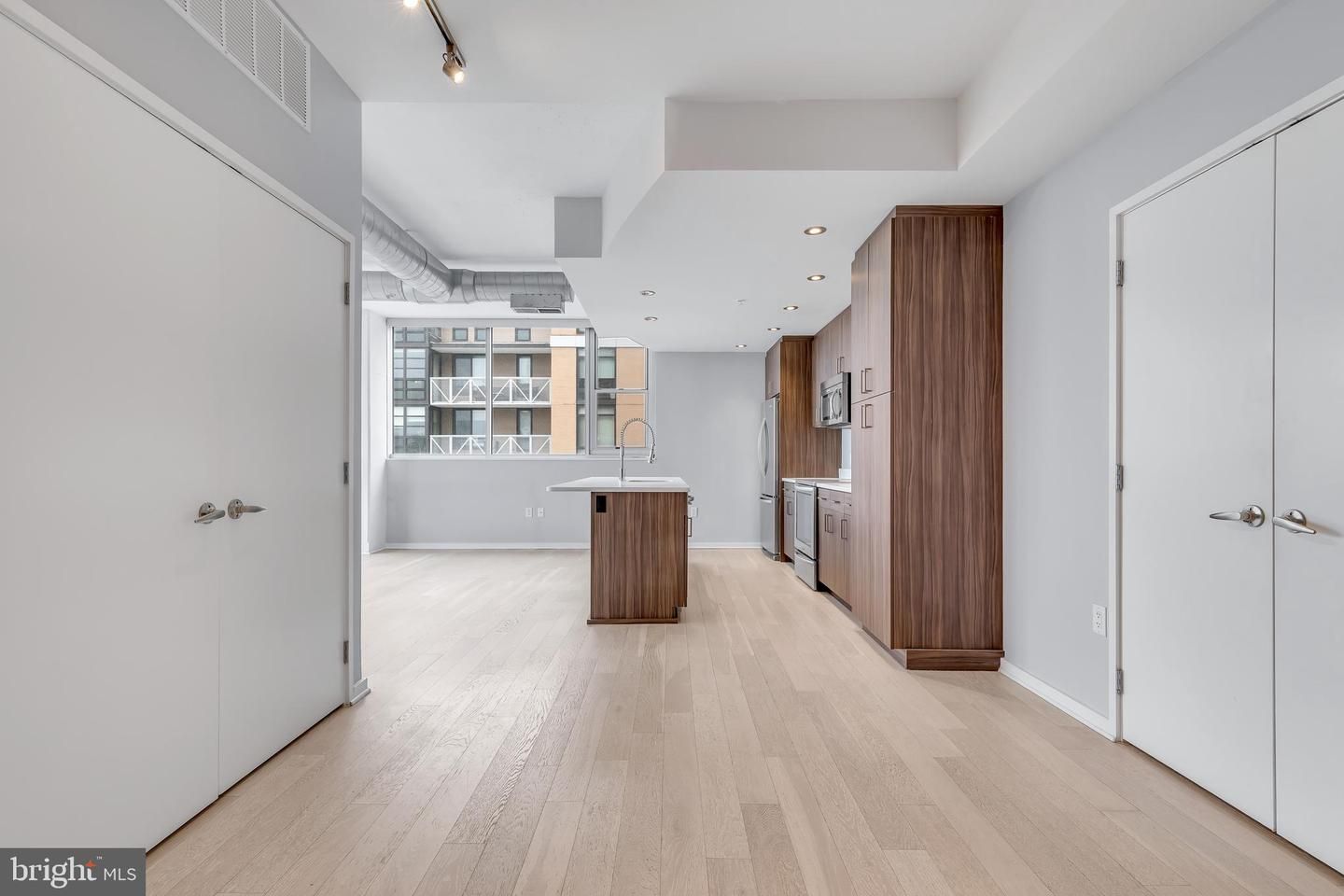 3409 Wilson Boulevard 309