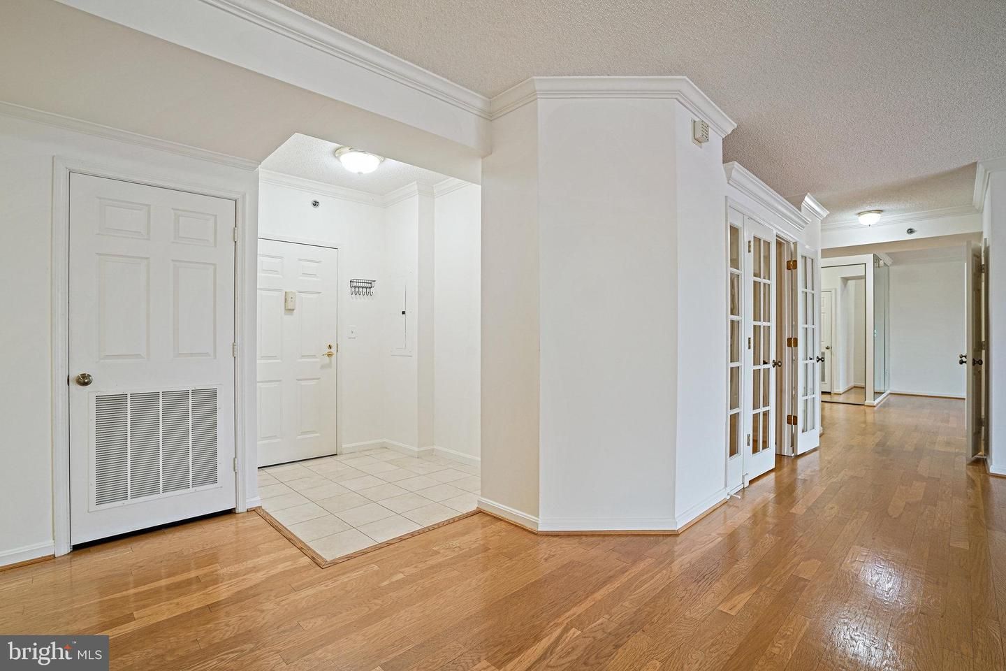 2181 Jamieson Avenue 1710/1711
