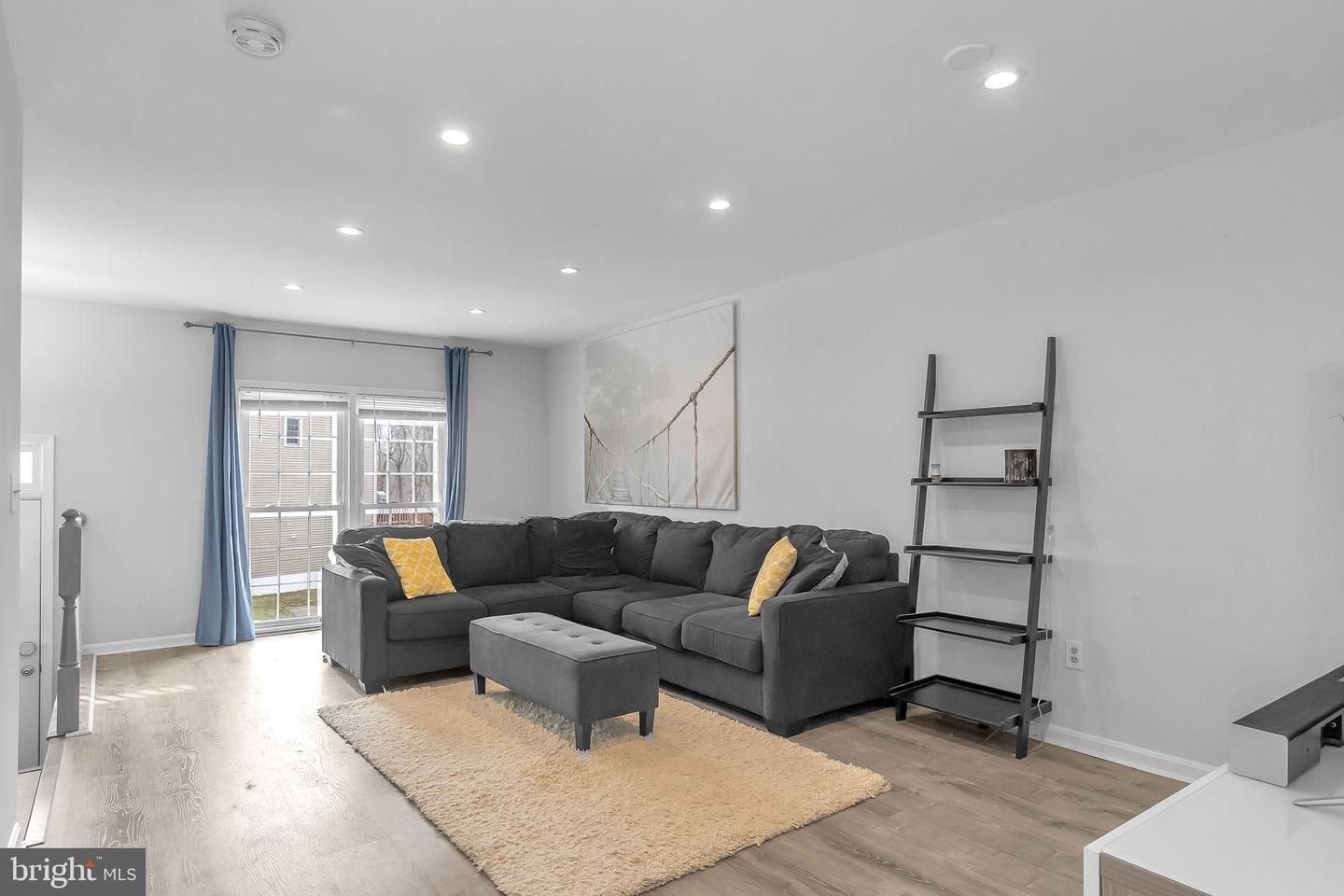 14122 Rocky Valley Drive