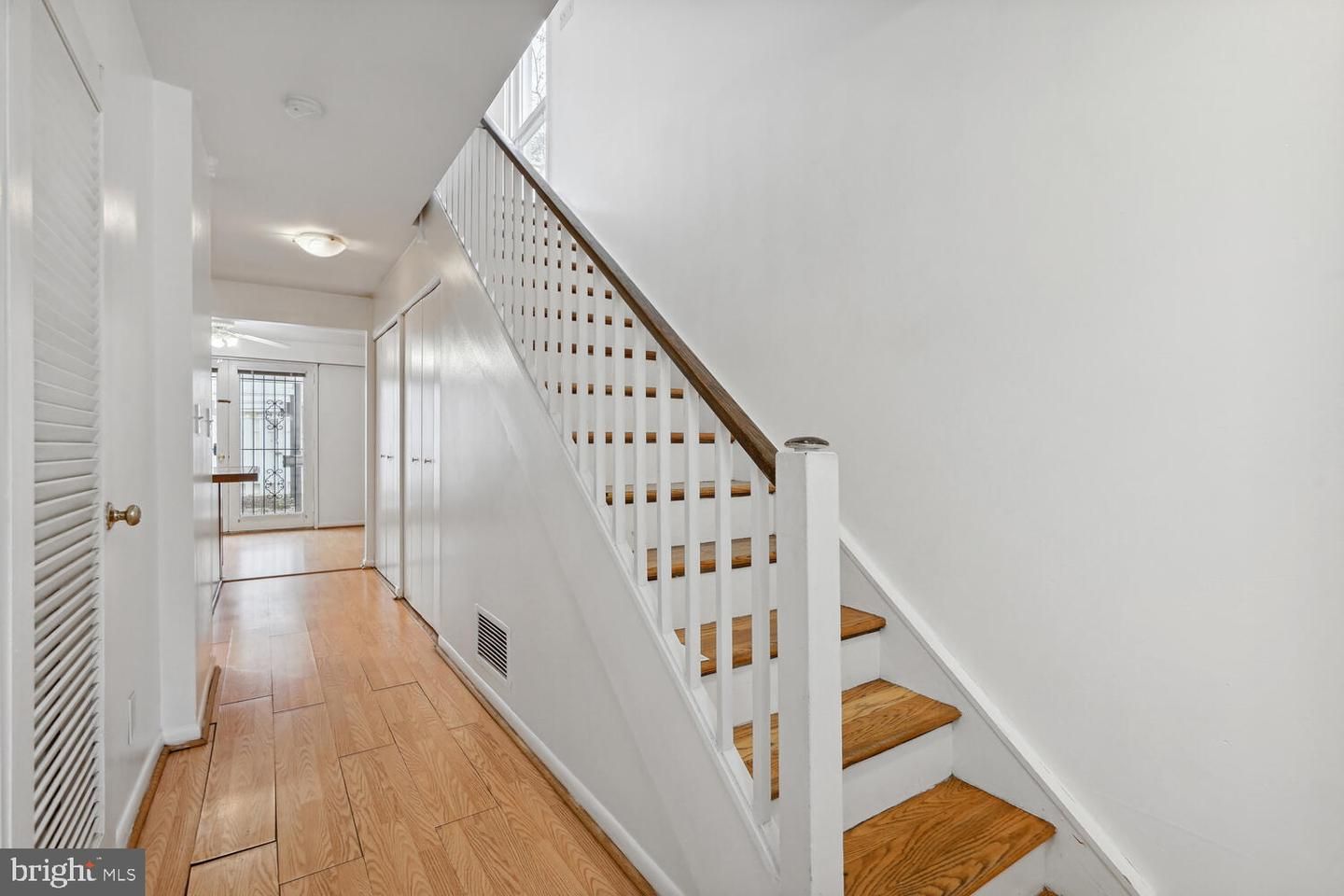 810 3rd Street SW 198