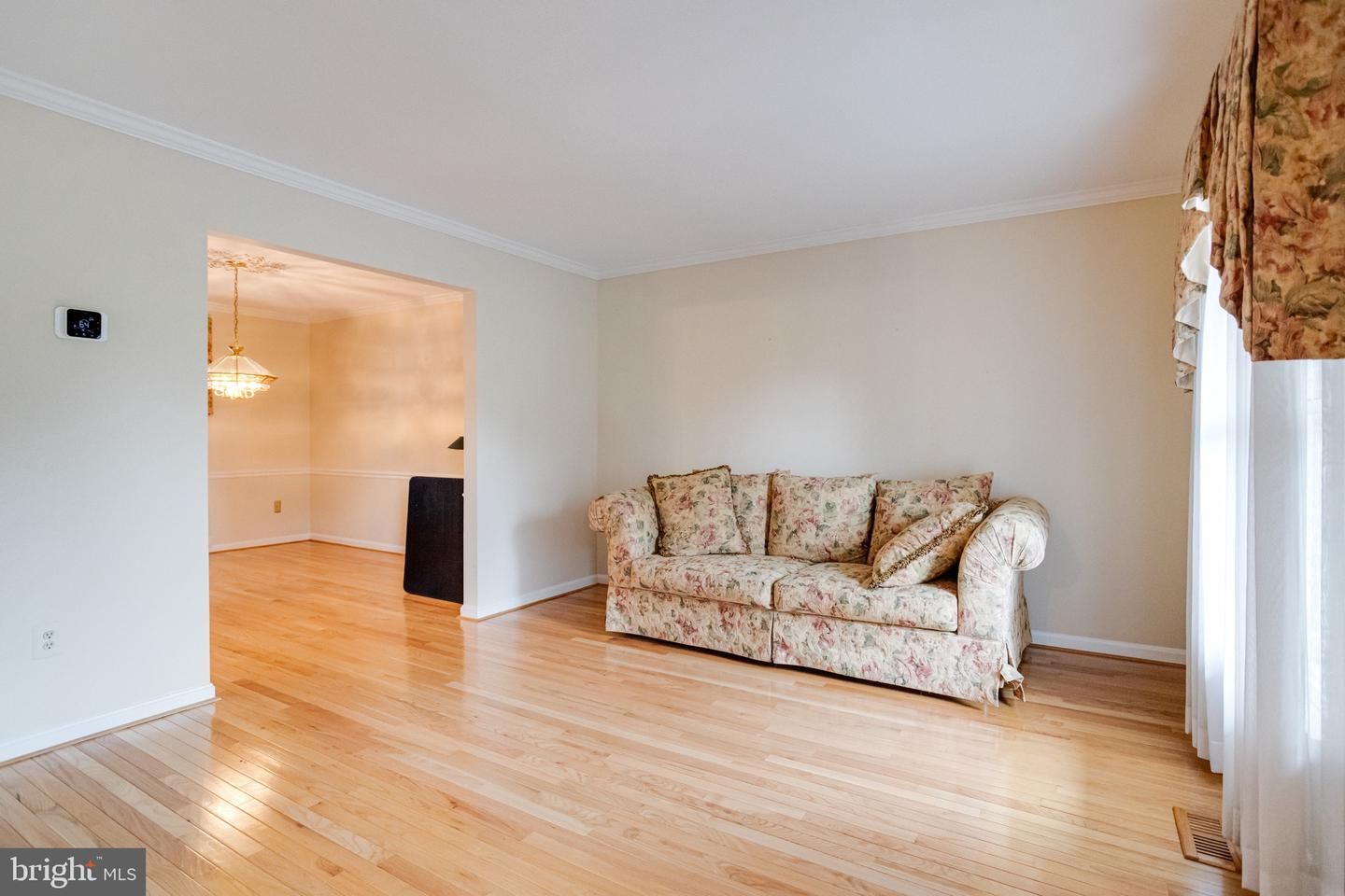 5 Lona Court