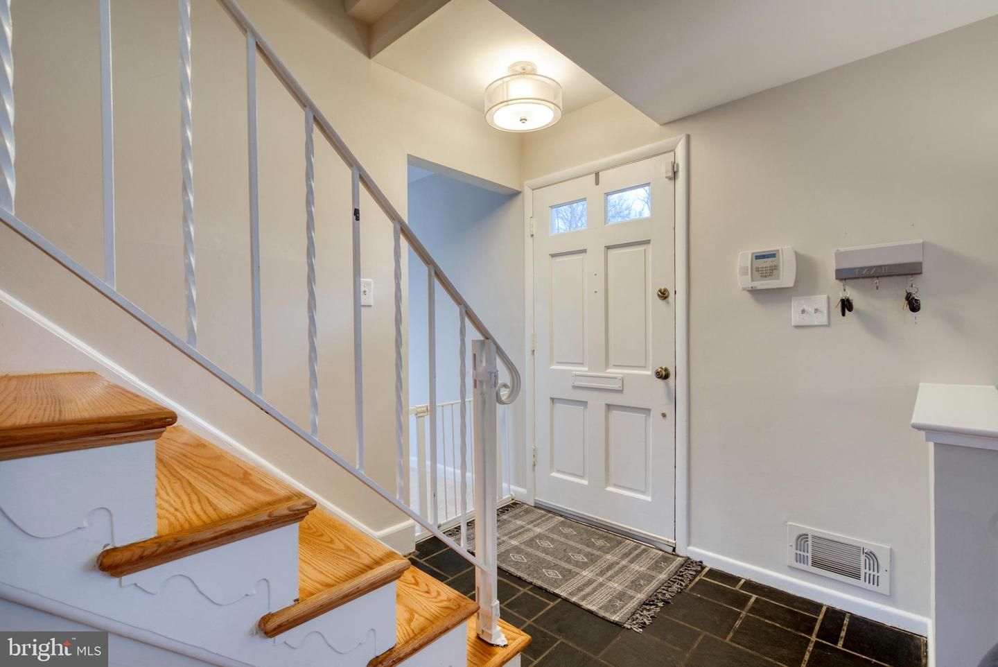 2622 Bowling Green Drive