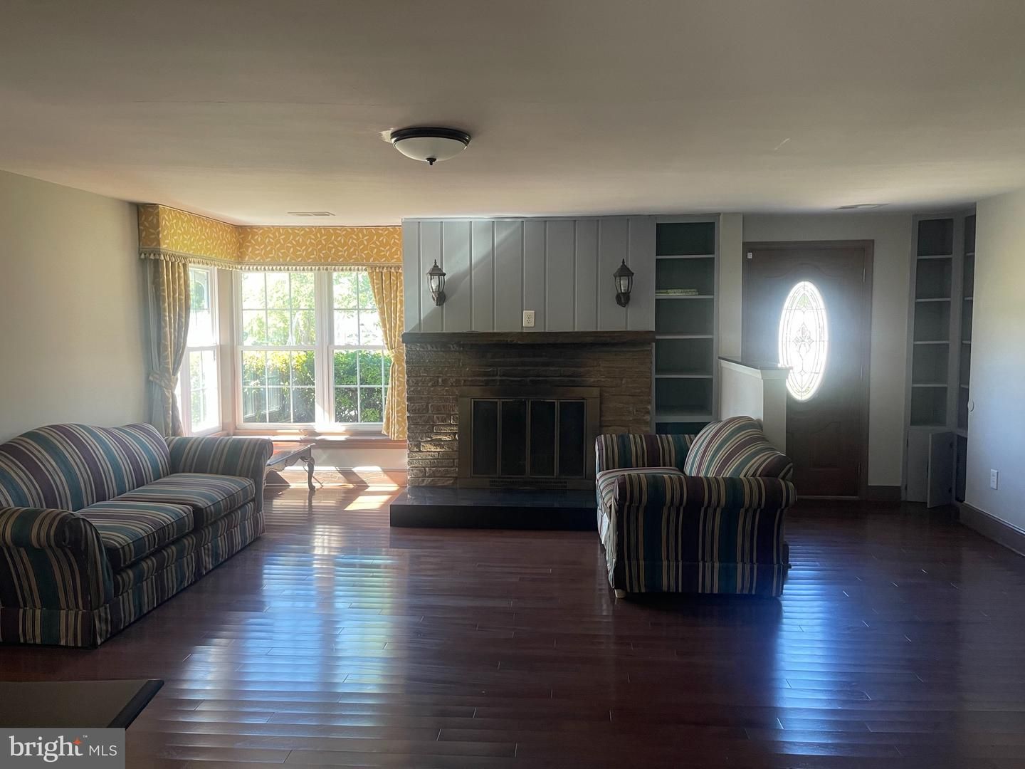 2303 Emmett Drive
