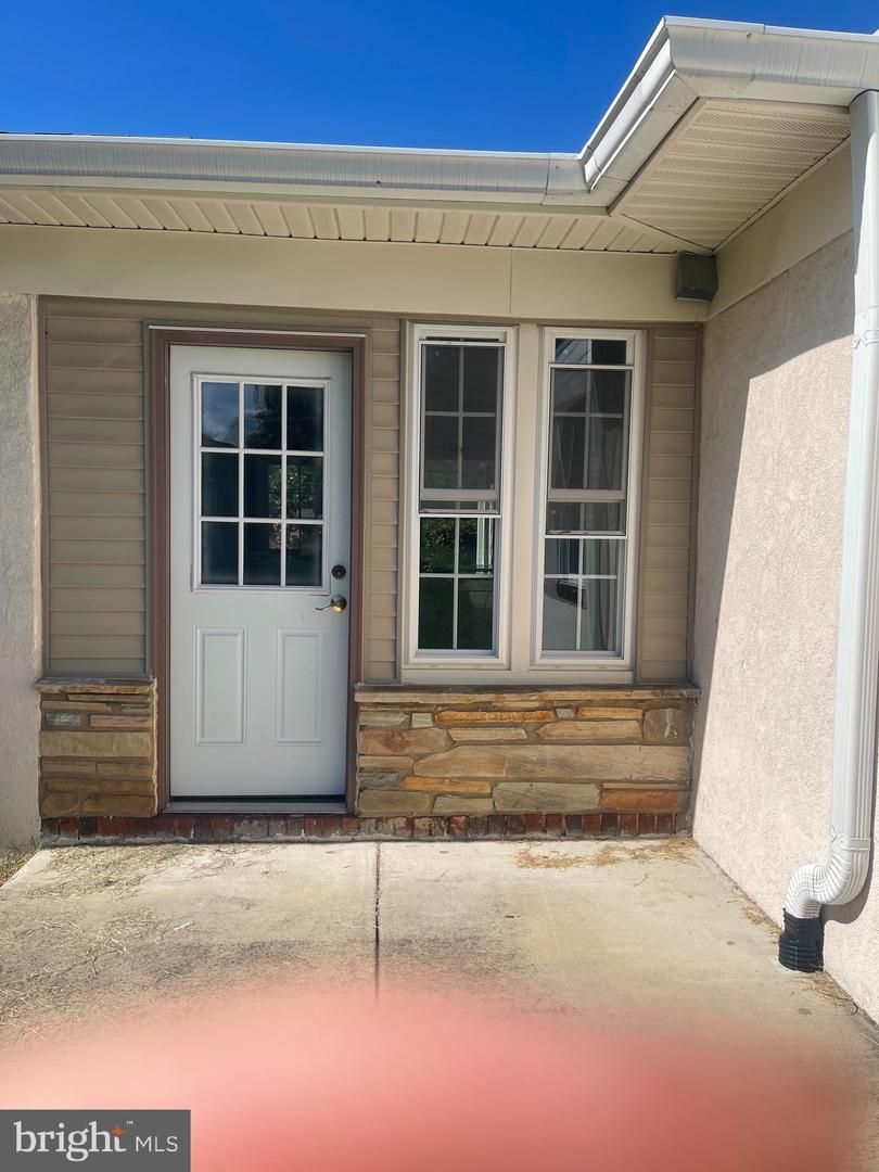 2303 Emmett Drive