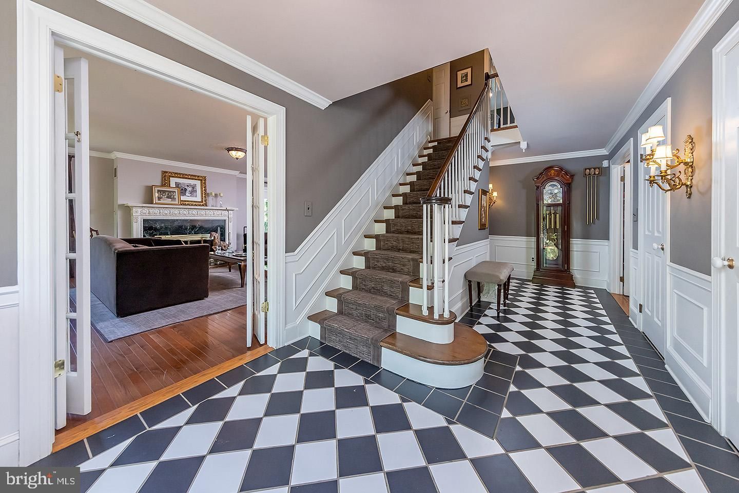 93 Remsterville Road