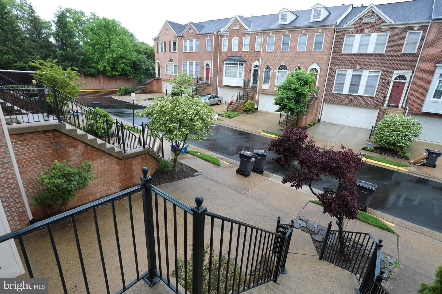 1805 Fawncrest Court