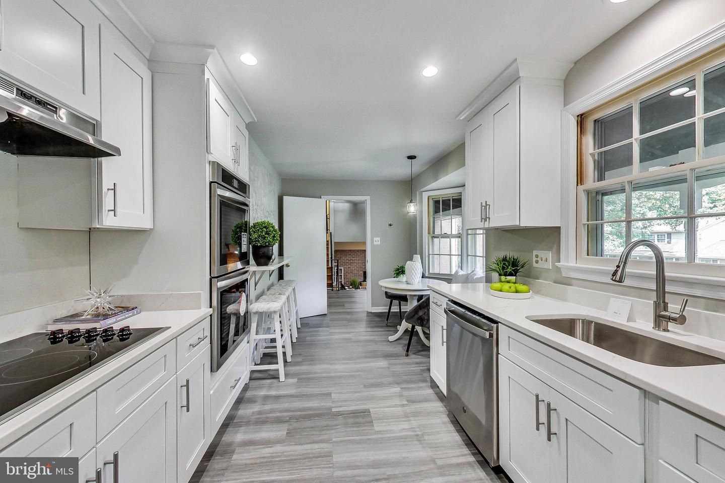6704 Grey Fox Drive