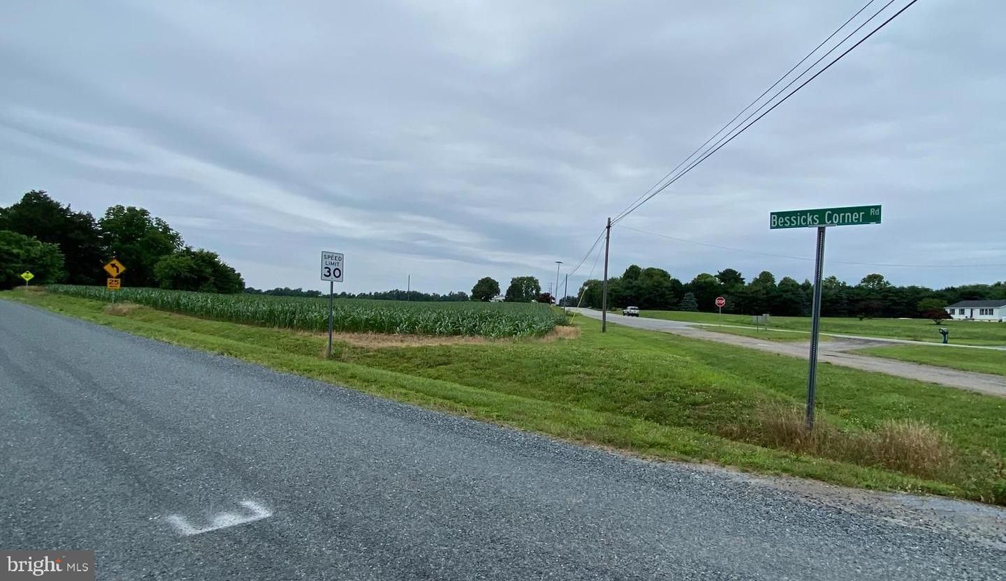 Bessicks Corner Road