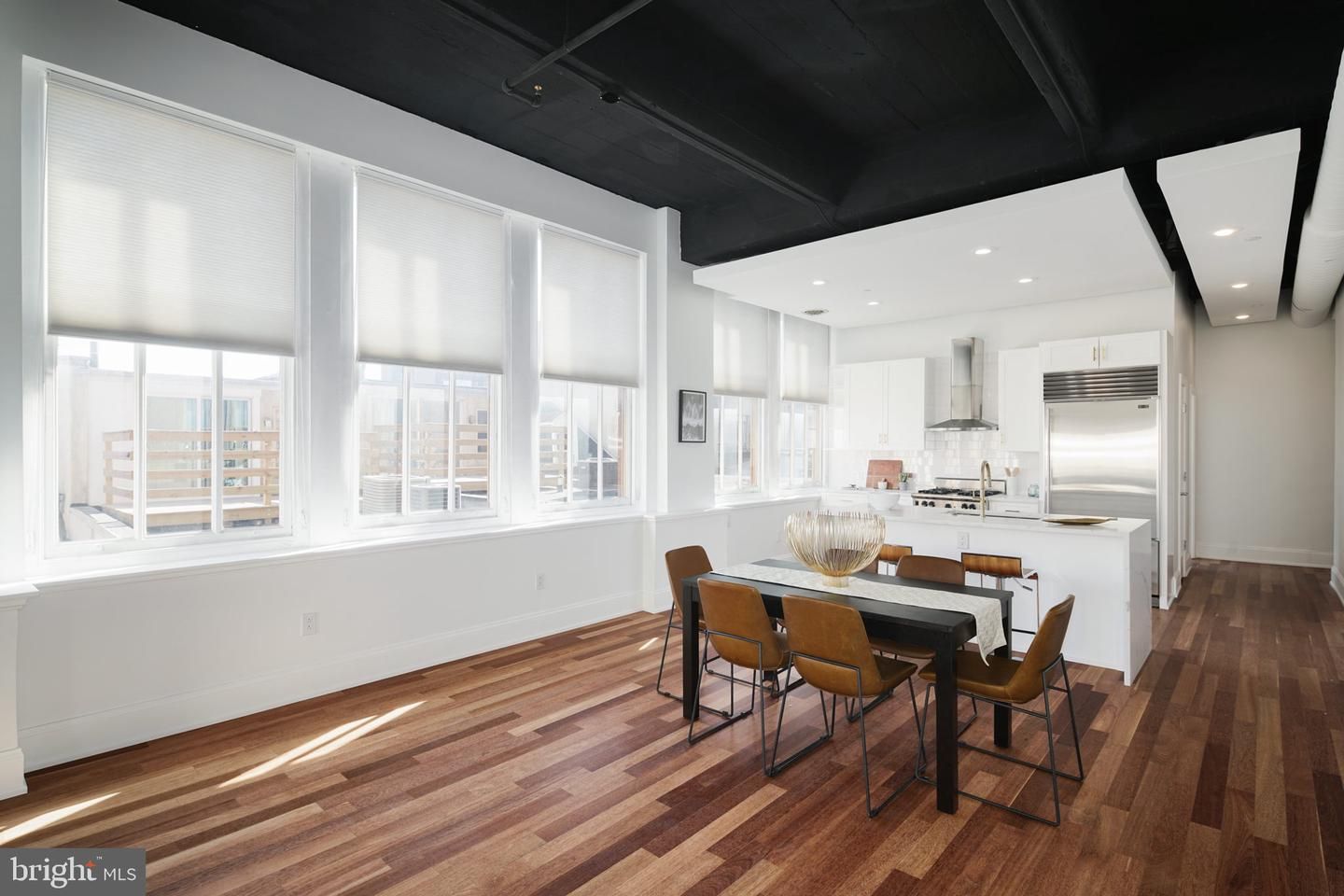 214 S 12th Street 3s