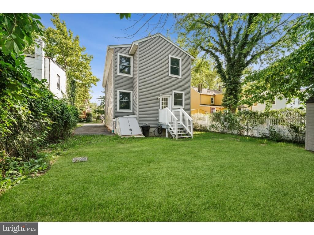 21 Lytle Street