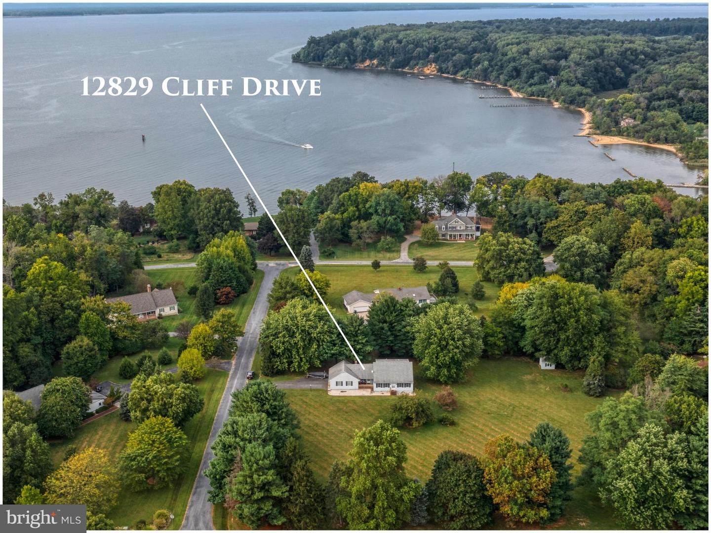 12829 Cliff Drive