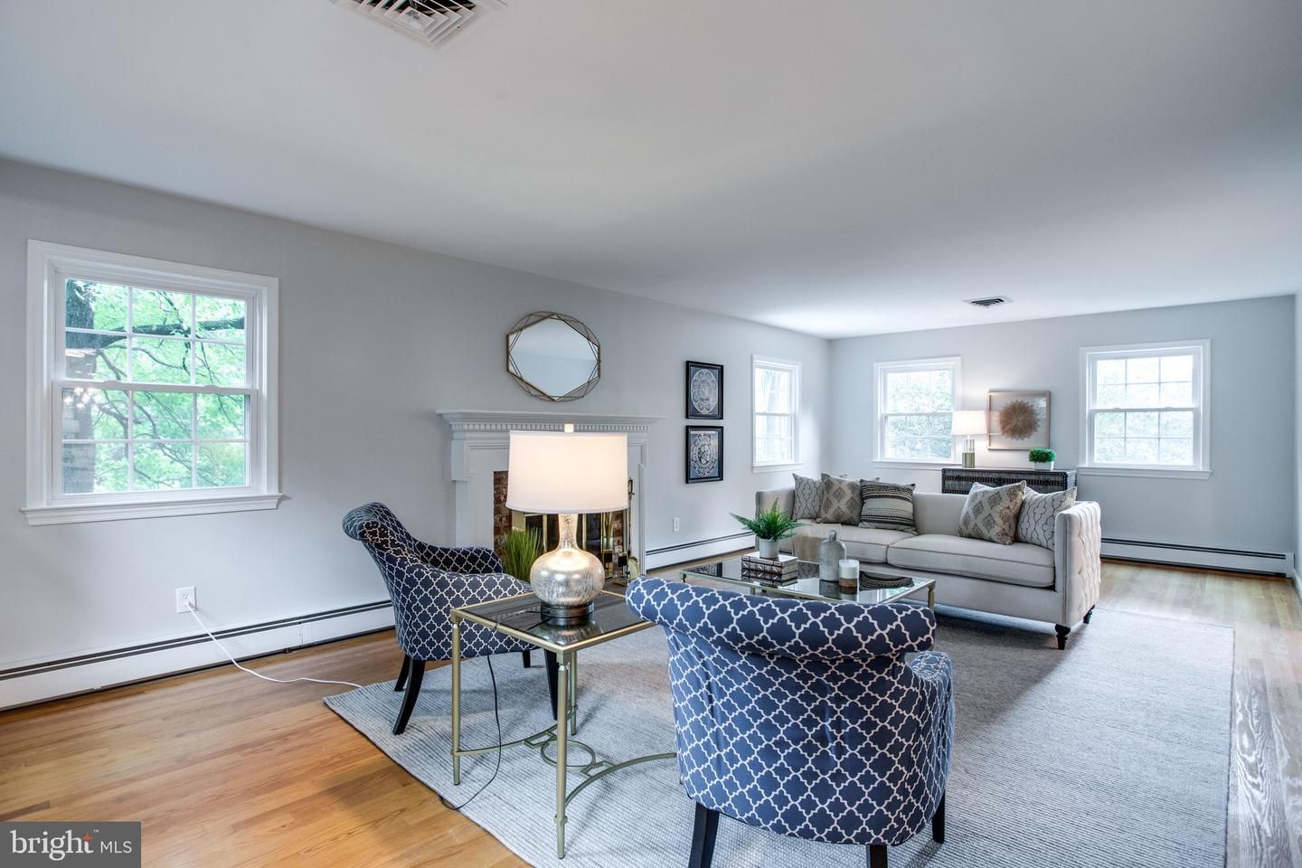 1400 Gower Court