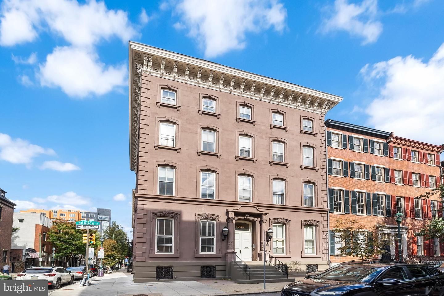1035 Spruce Street Ll2