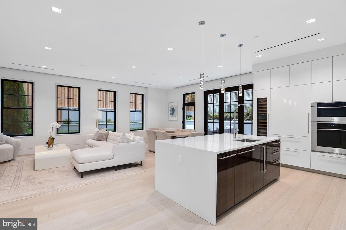 3255 Prospect NW 2