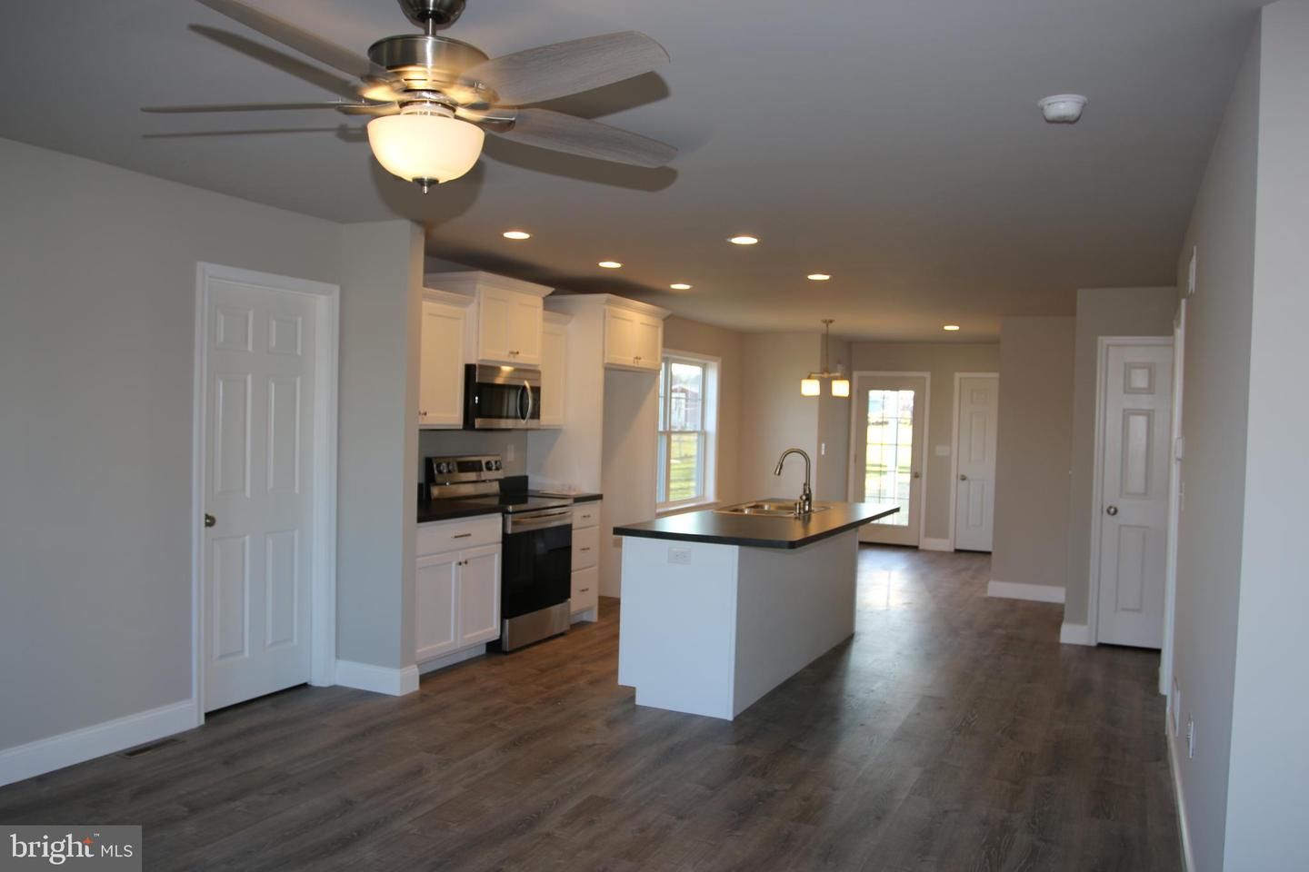 71 Stevens Road 162