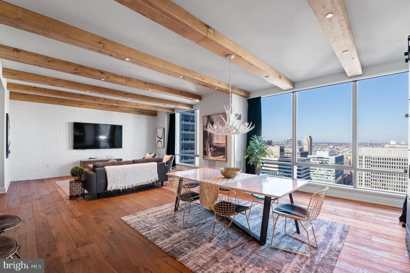 1414 S Penn Square 29c