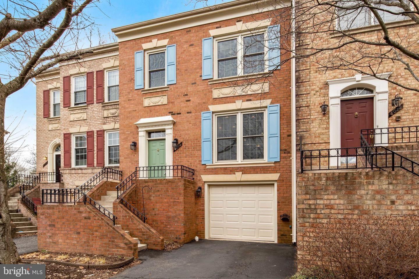 8024 Tanworth Court