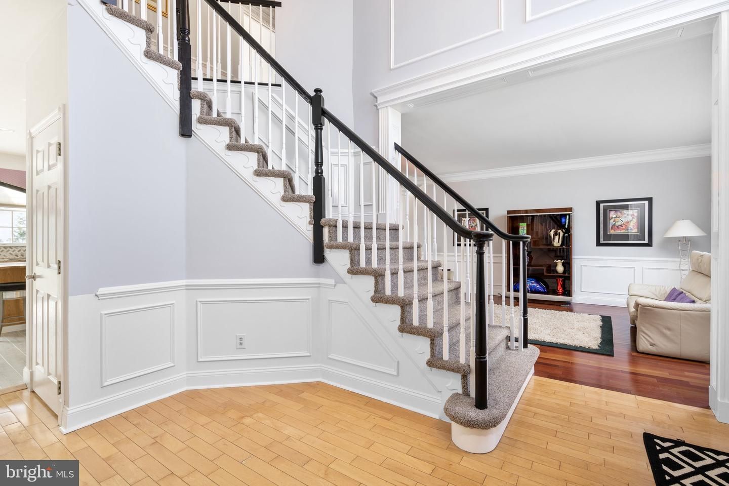 8 Canterbury Drive