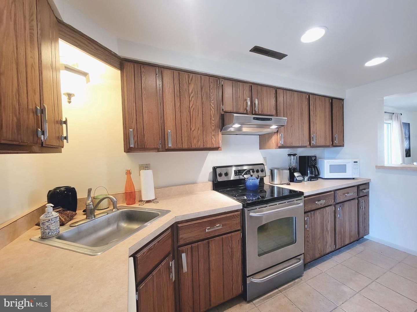 101 Bayside Court 12