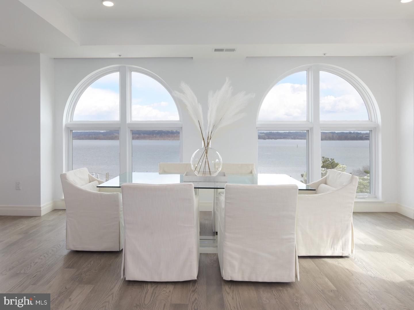 225 Strand Street 505