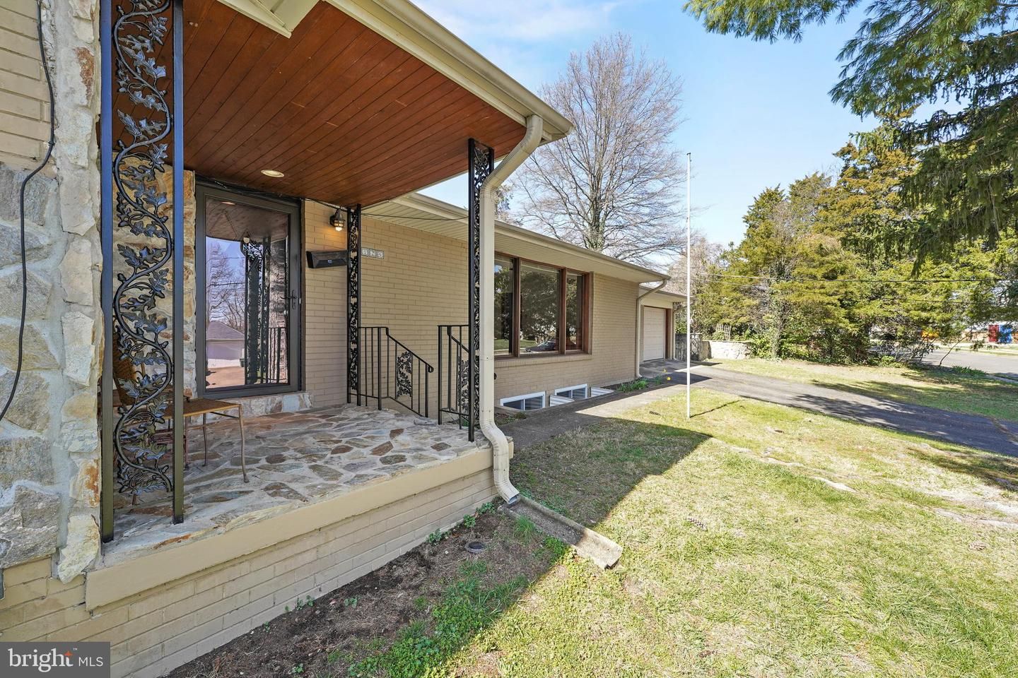 124 Longview Drive