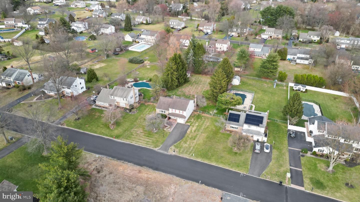 1135 Temperance Lane