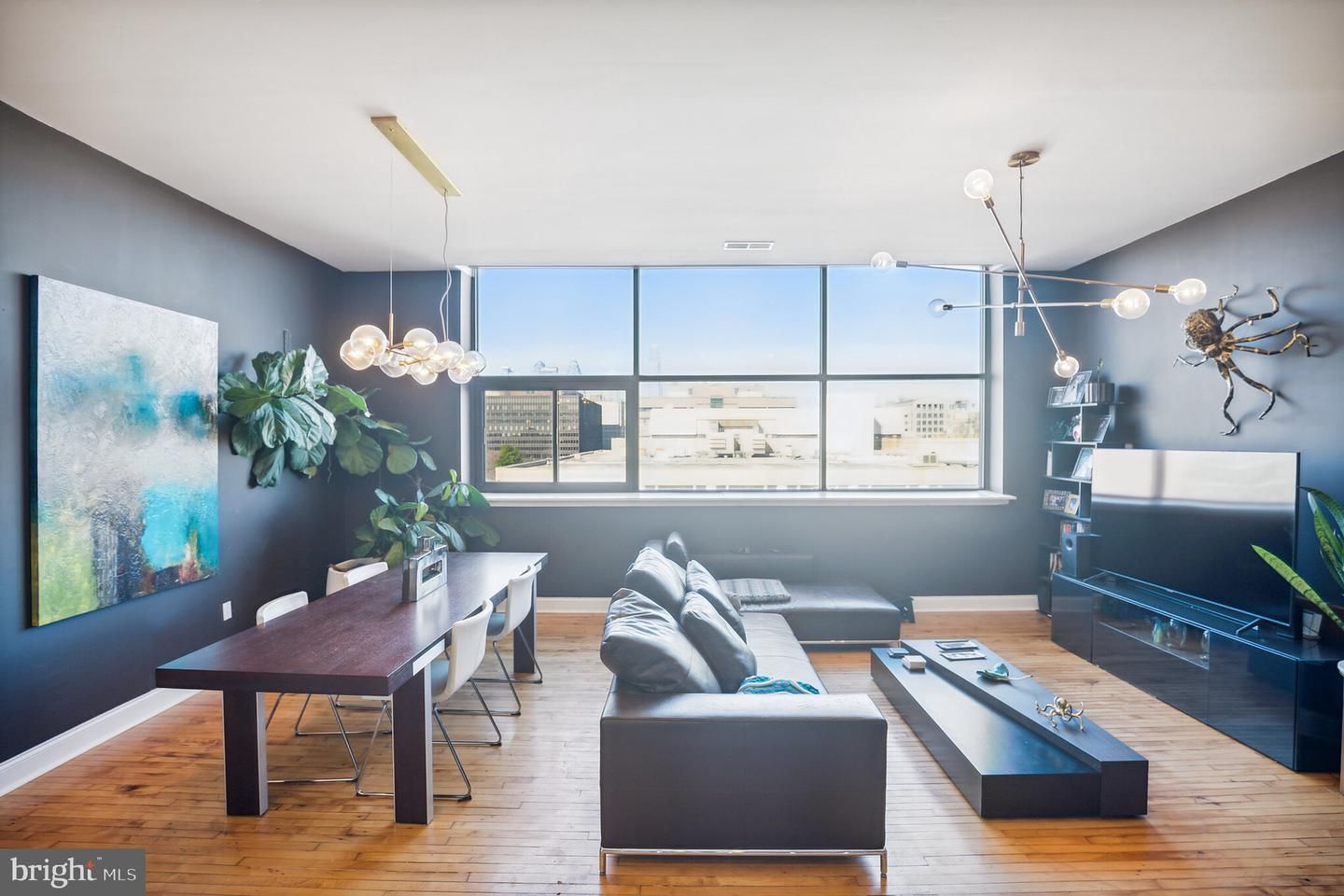 315 Arch Street 504