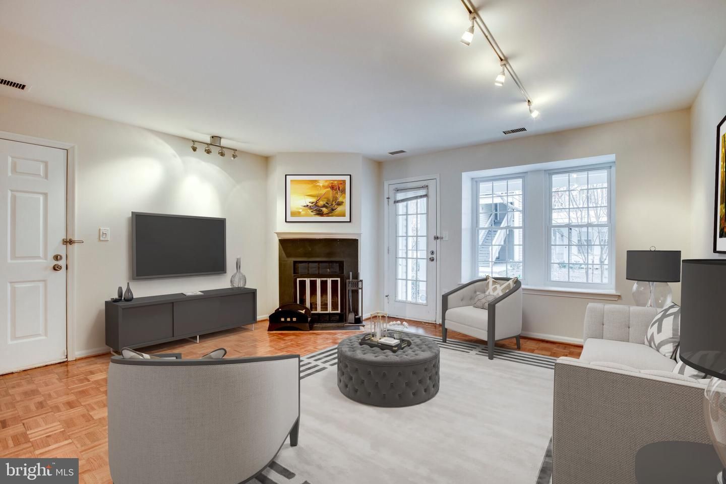 4552 28th Road S 16-6