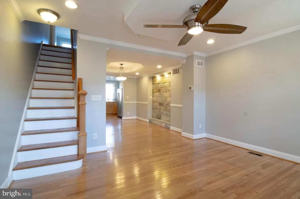 415 Elrino Street