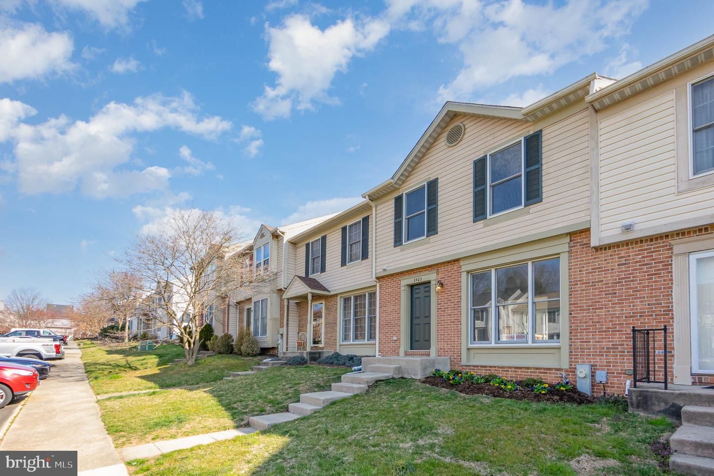 3423 Howell Court