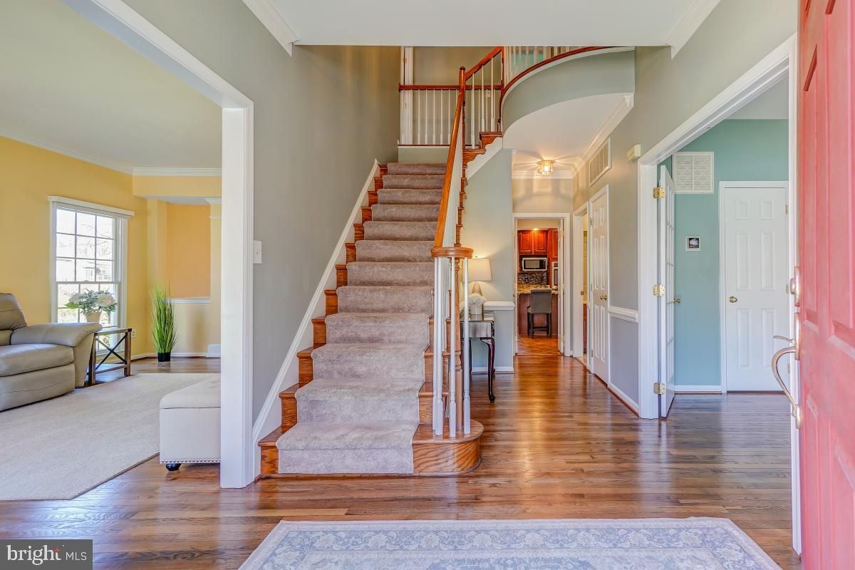 12721 Fox Woods Drive