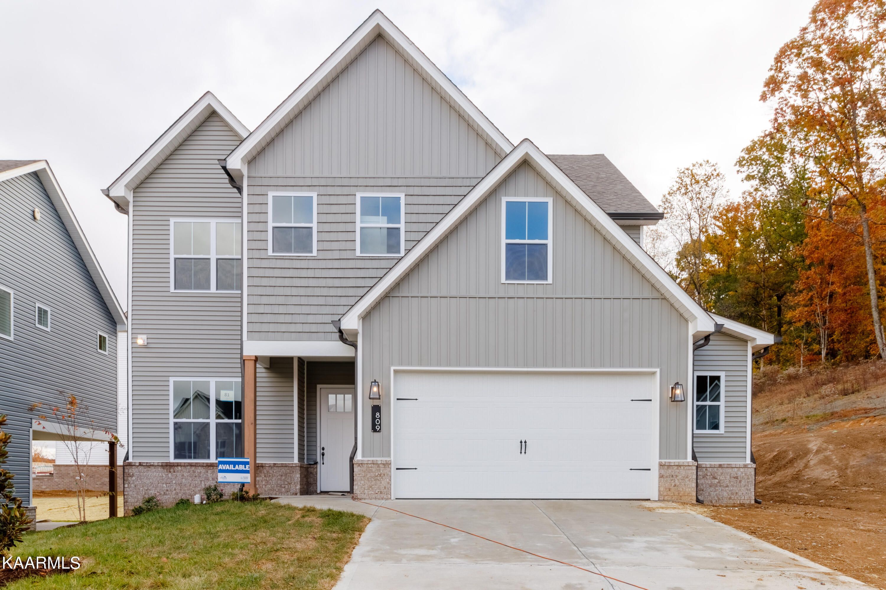 809 Belle Pond Ave