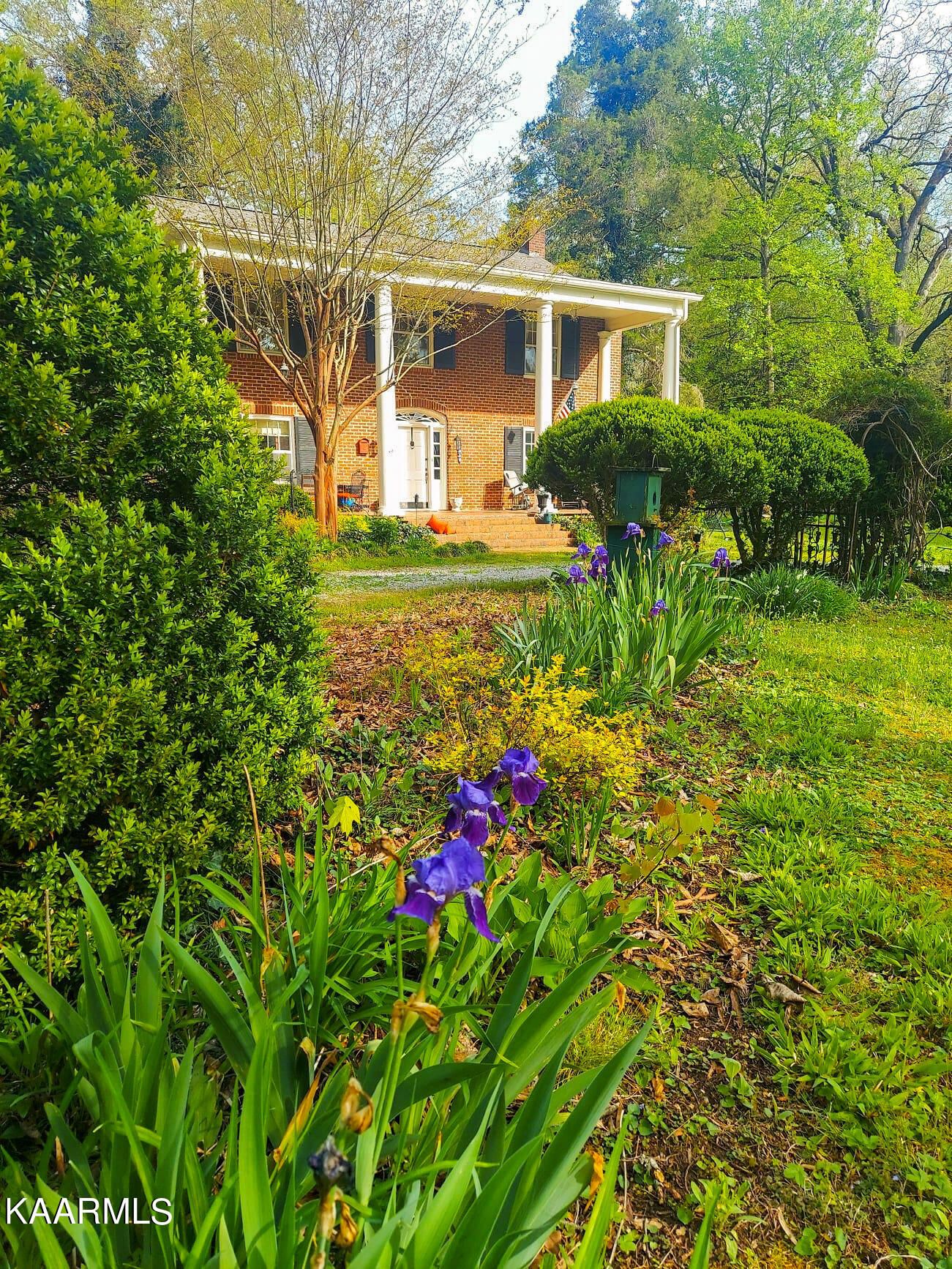 514 Gettys Ln