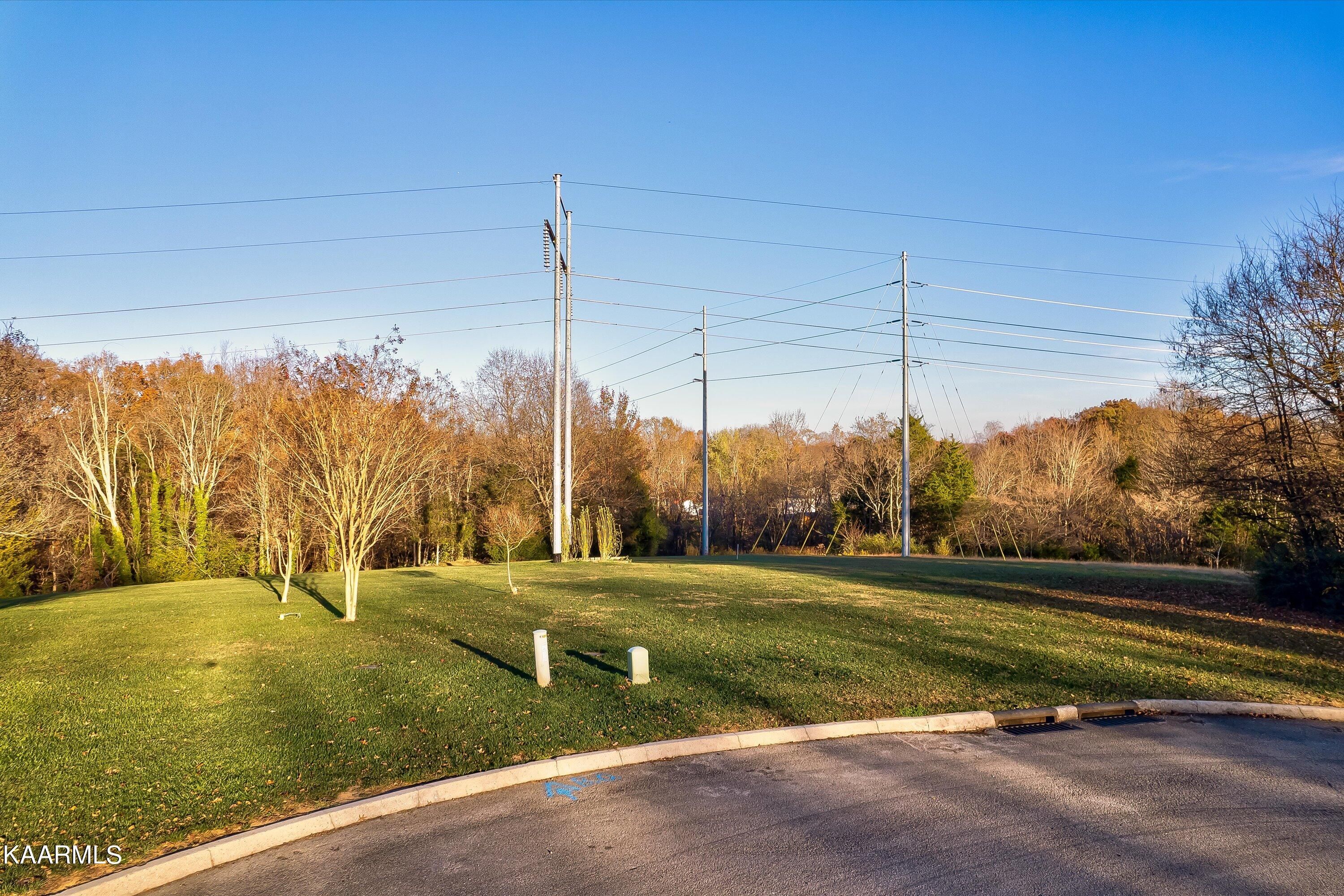 1208 1299 Oakley Glen Lane