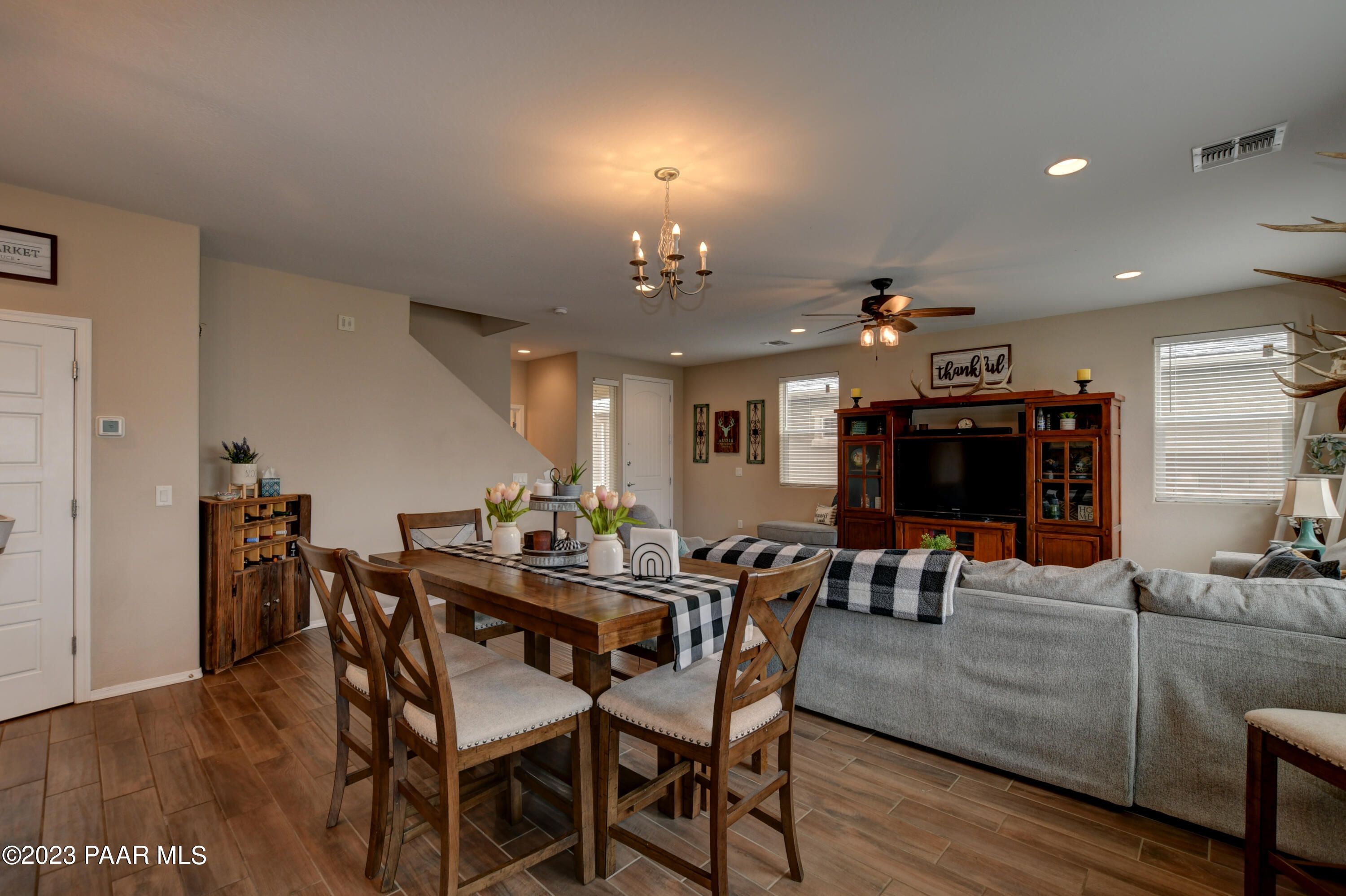 6163 Goldfinch Drive