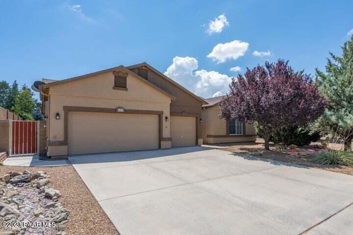8209 N Sable Way