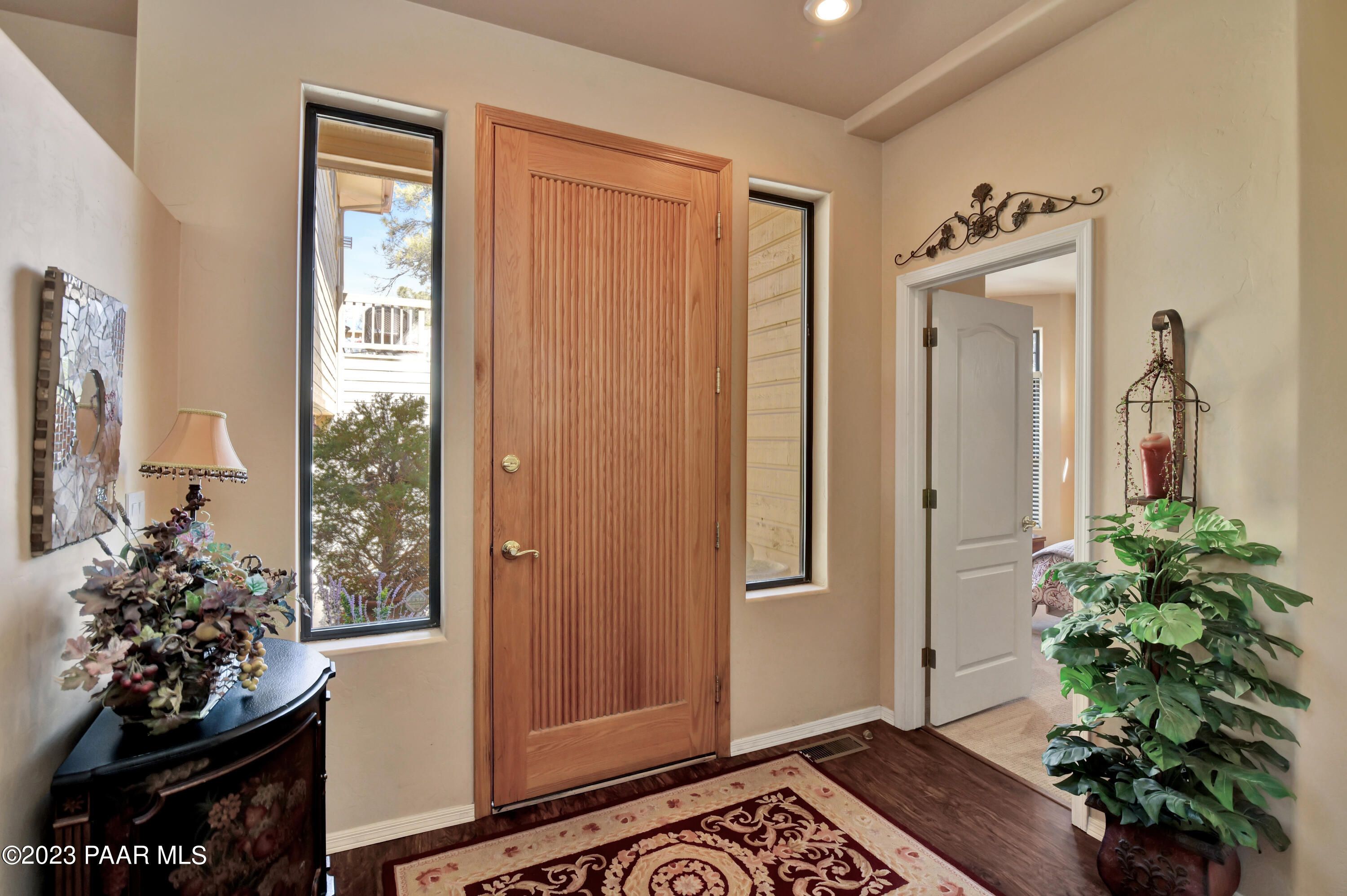 1152 Trails End