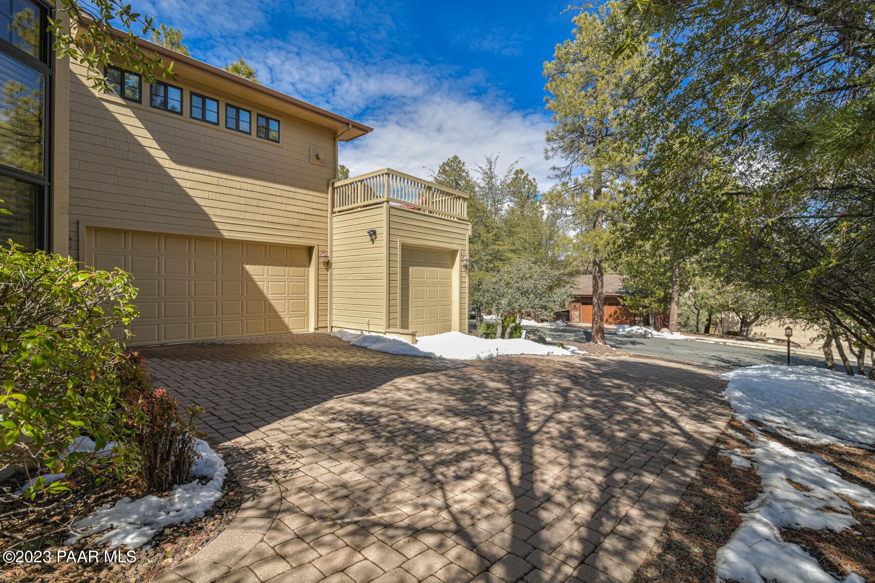 1152 Trails End