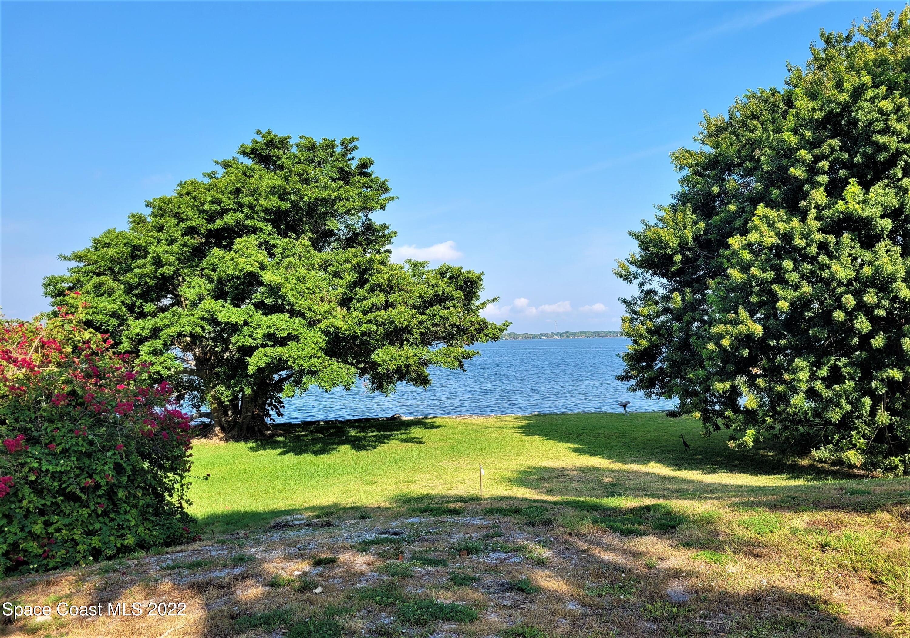 3115 S Tropical Trail