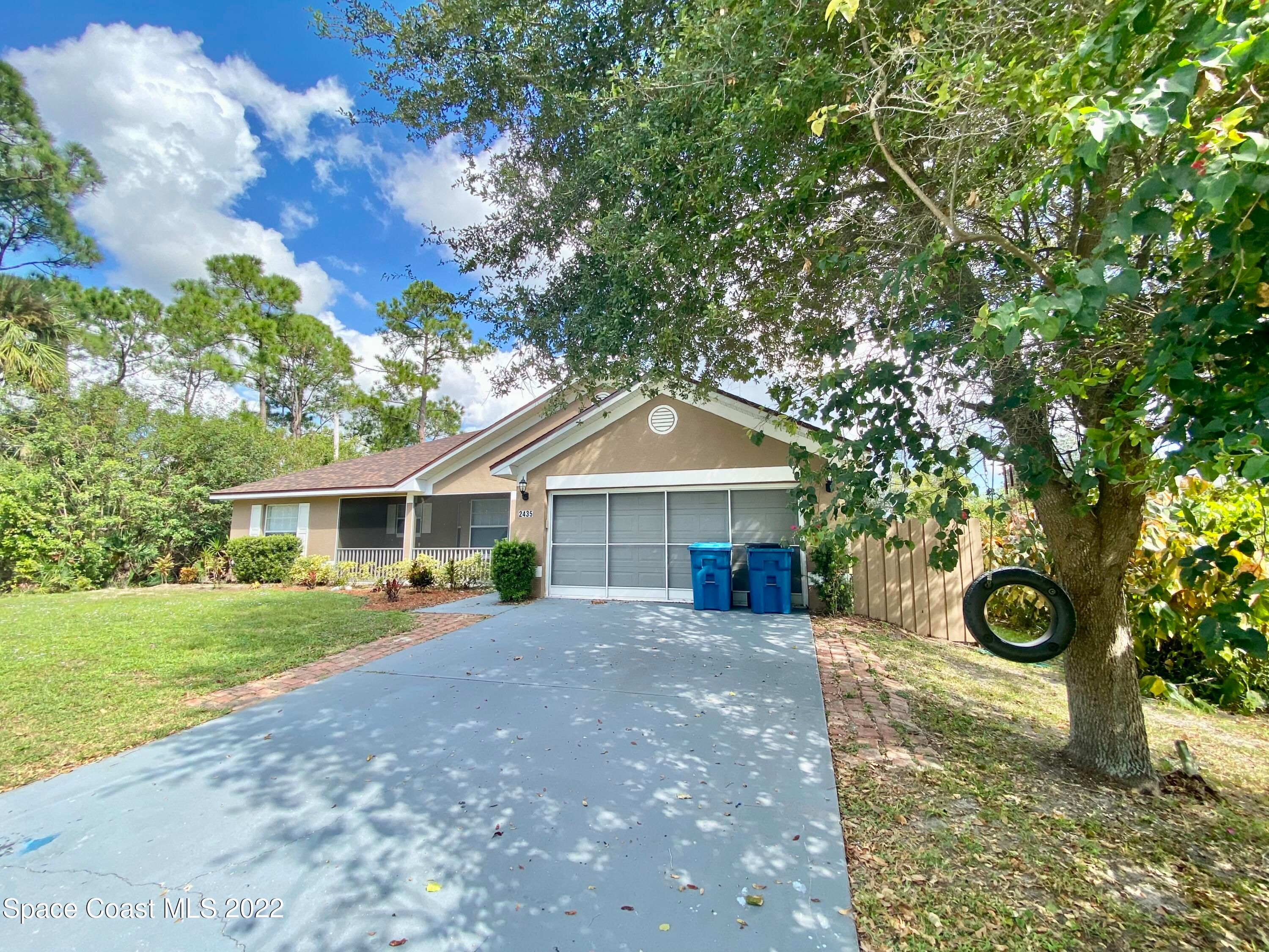 2435 Palisades Drive