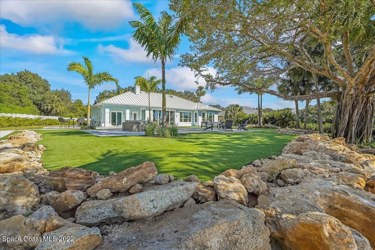 8475 S Tropical Trail