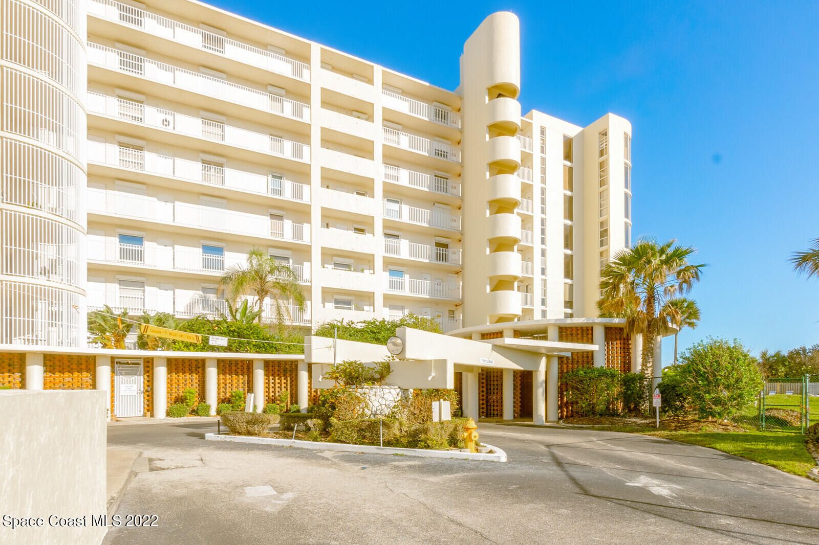 2225 Highway A1a