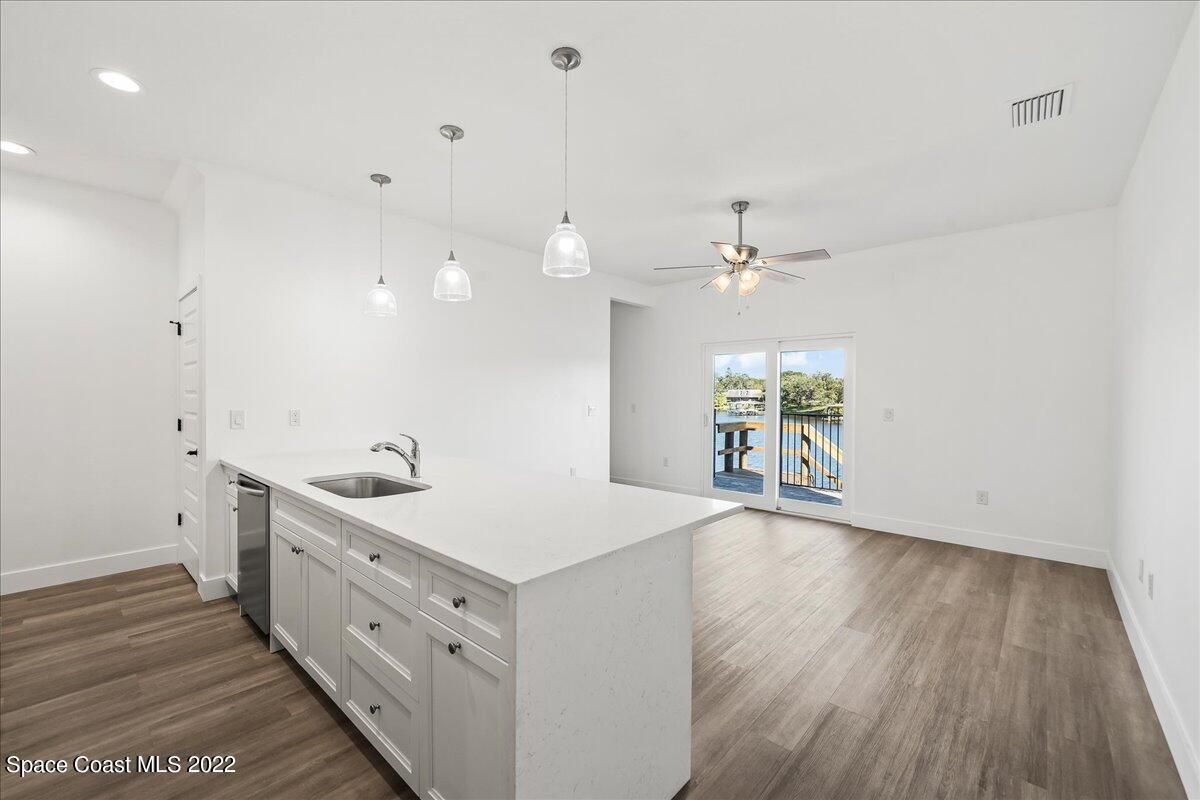 893 Paddleboard Court