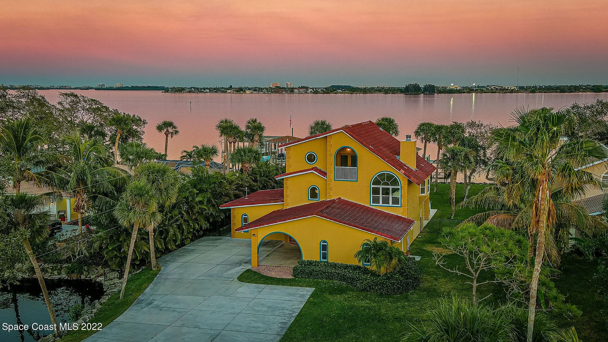 2514 Newfound Harbor Drive
