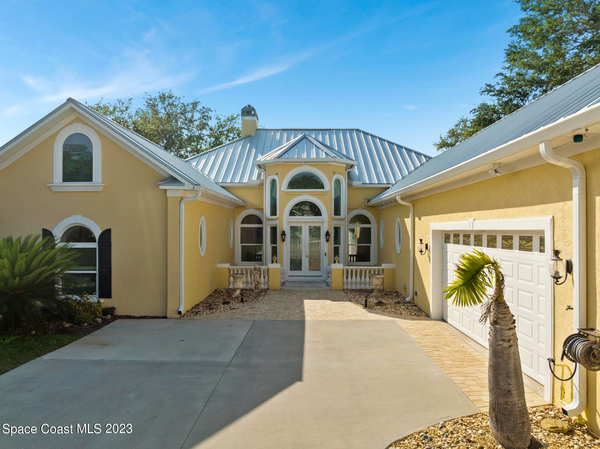 7865 S Tropical Trail