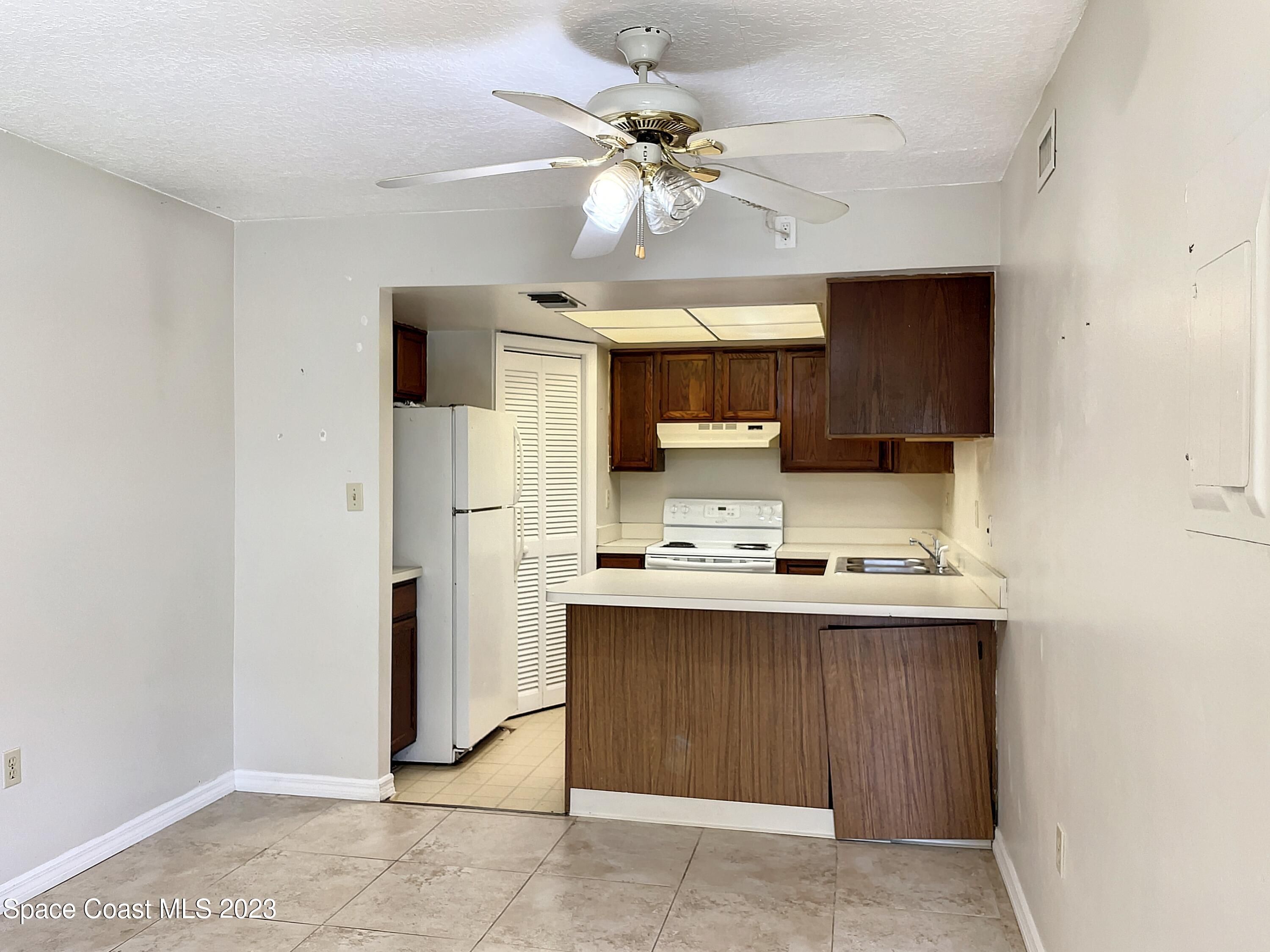 4133 Cedar Creek Circle