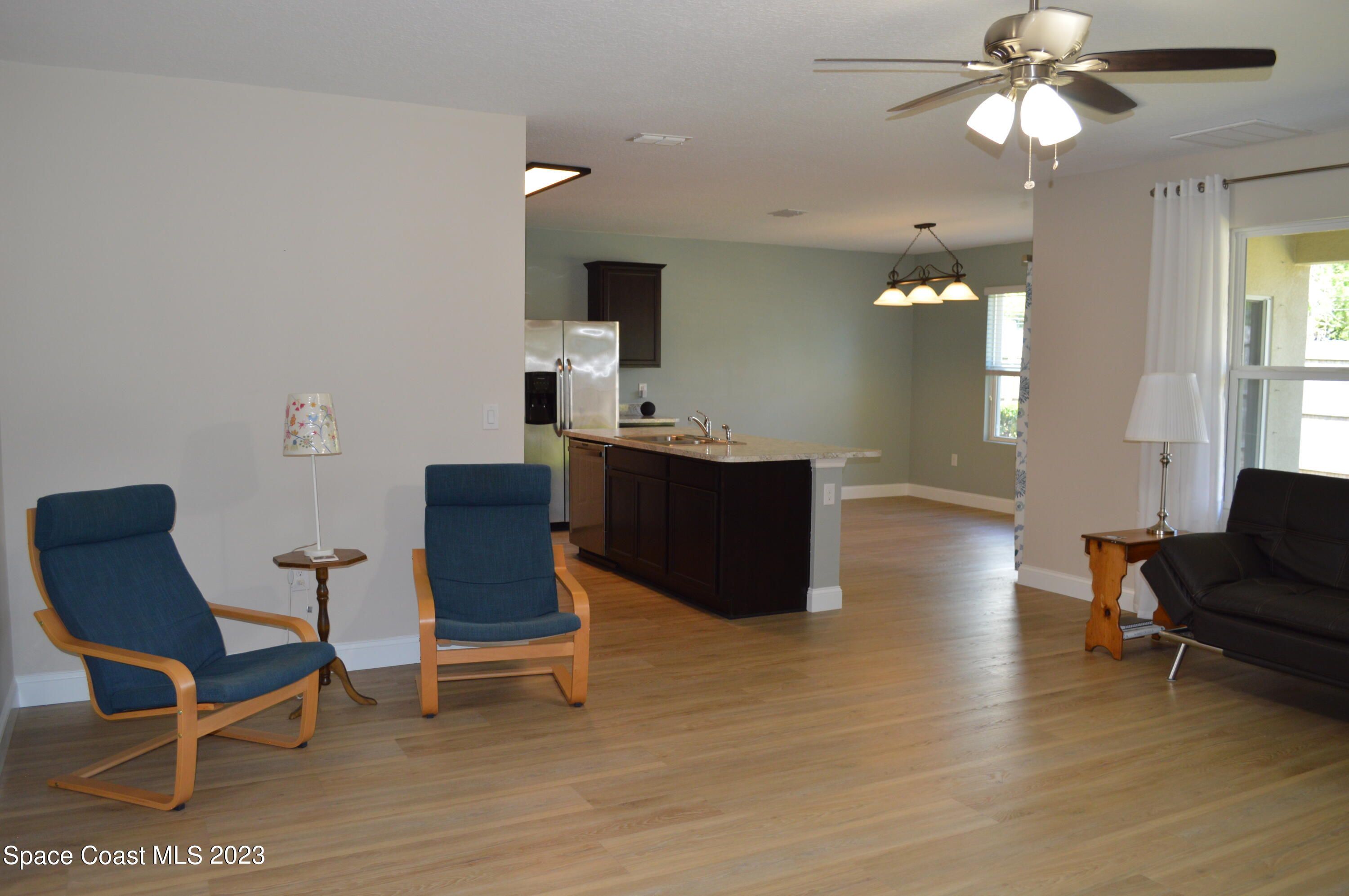 1002 Fairway Lane