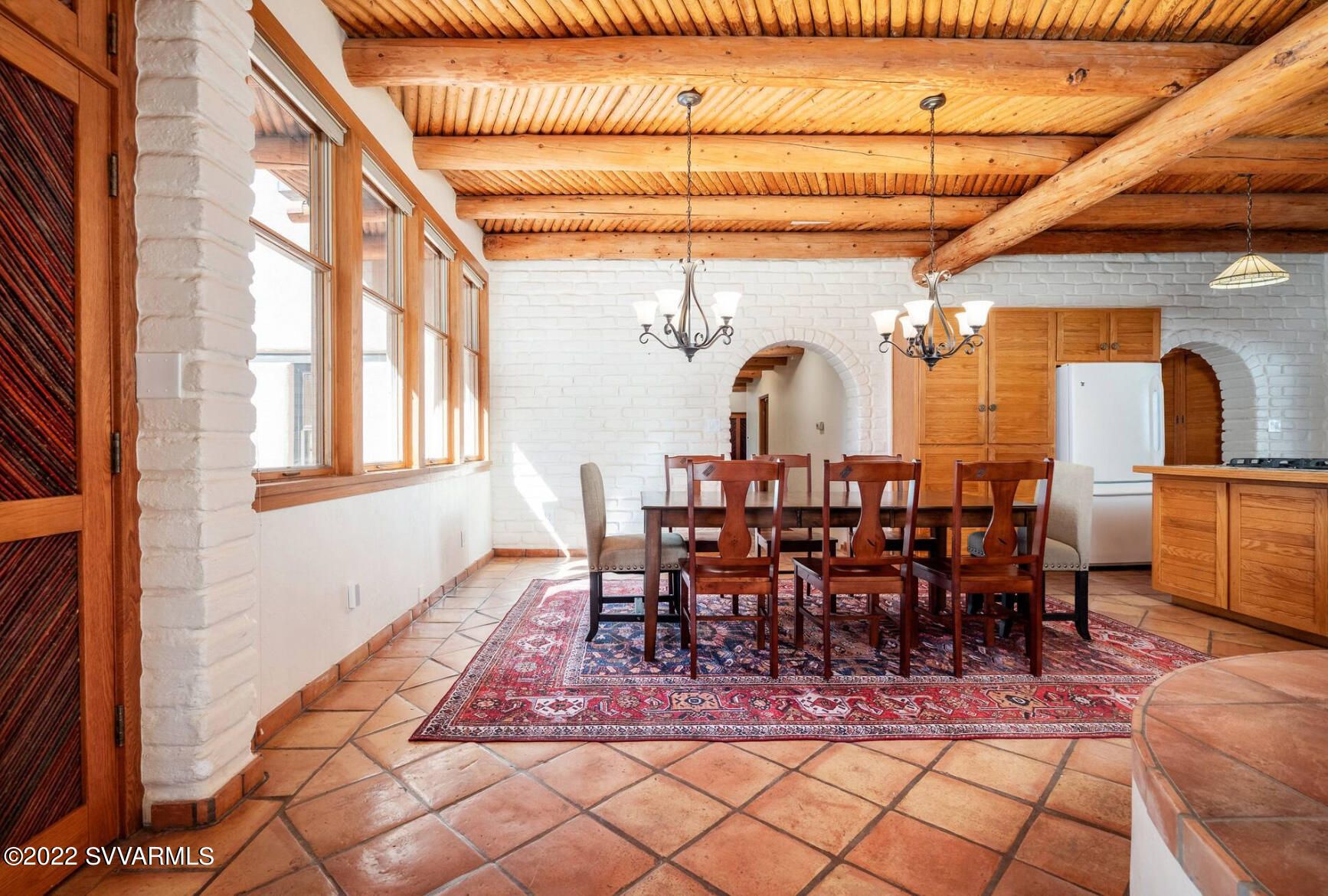 1775 Equestrian Way